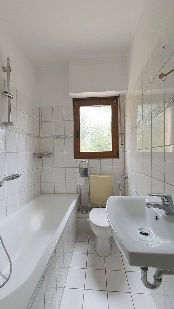 2 bedroom with open-plan kitchen flat to rent, 60 m², Bochum, North Rhine-Westphalia 2 bedroom with open-plan kitchen flat to rent, 60 m², Bochum, North Rhine-Westphalia