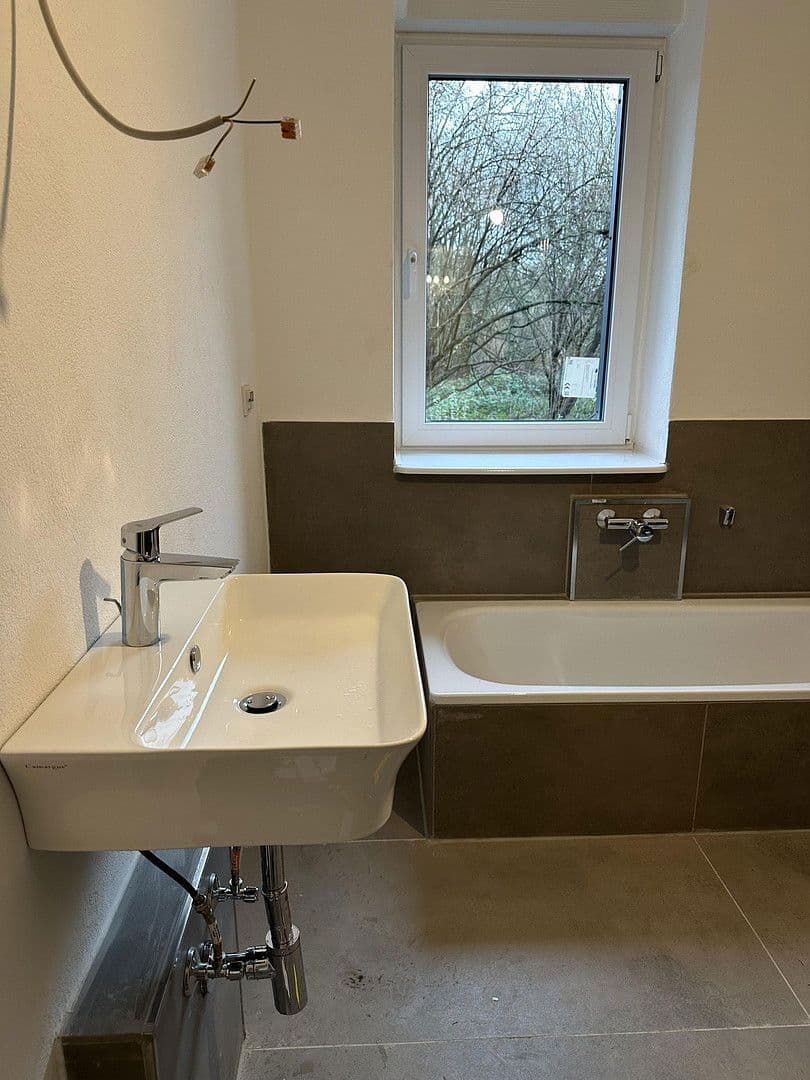 2 bedroom with open-plan kitchen flat to rent, 117 m², Bochum, North Rhine-Westphalia 2 bedroom with open-plan kitchen flat to rent, 117 m², Bochum, North Rhine-Westphalia