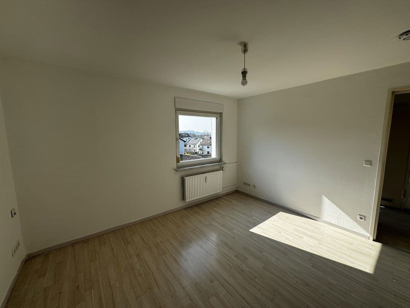 2 bedroom flat to rent, 38 m², Stuttgart, Baden-Württemberg 2 bedroom flat to rent, 38 m², Stuttgart, Baden-Württemberg