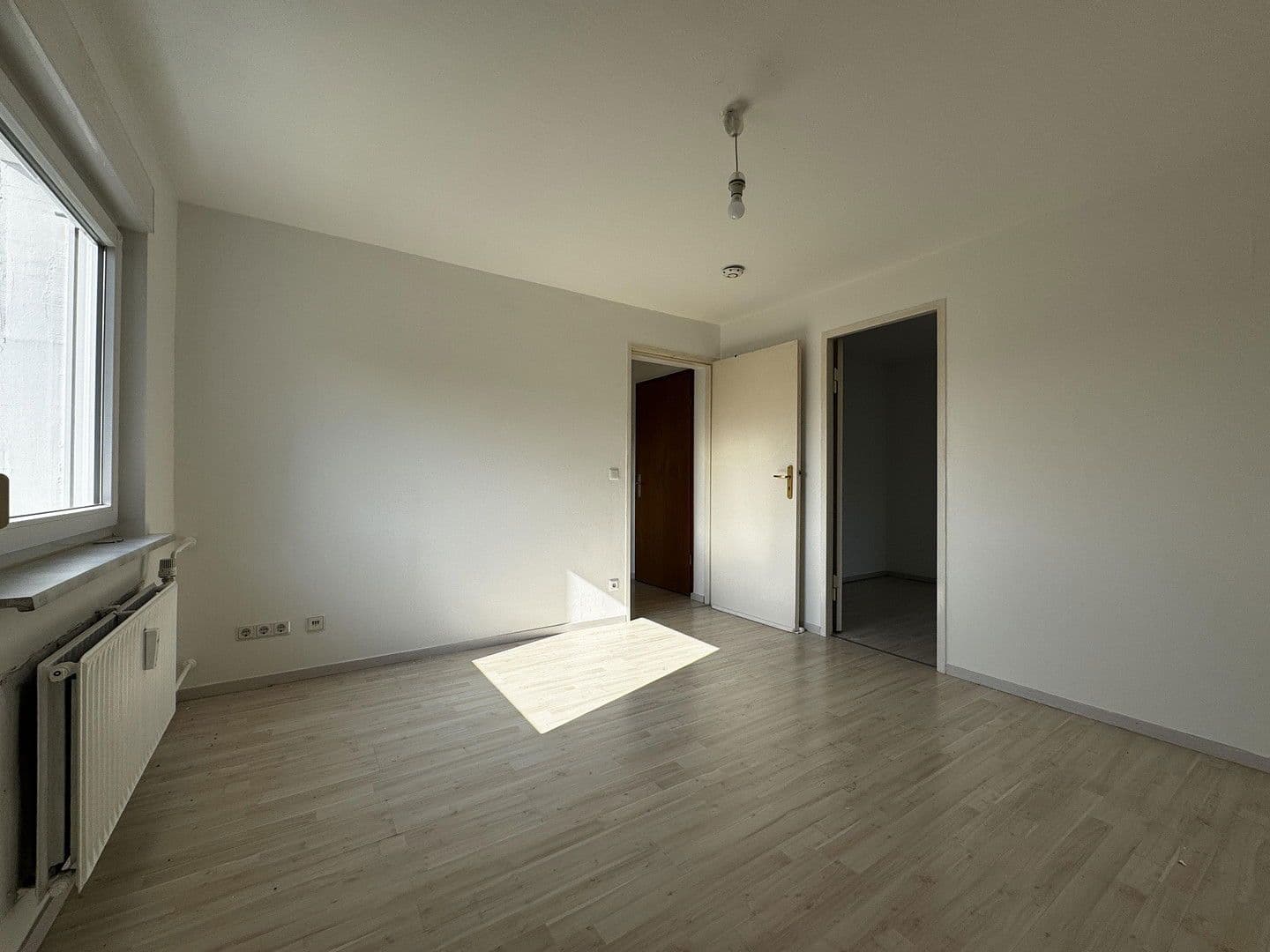 2 bedroom flat to rent, 38 m², Stuttgart, Baden-Württemberg 2 bedroom flat to rent, 38 m², Stuttgart, Baden-Württemberg