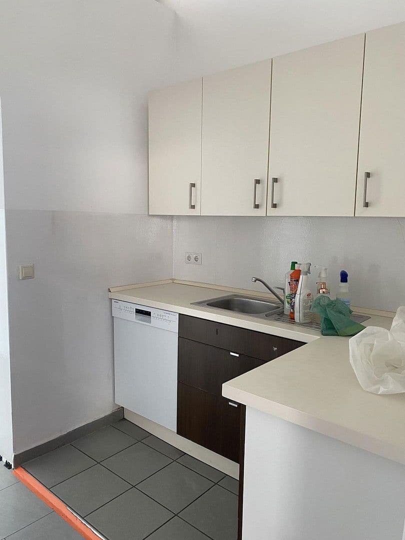 office to rent, 135 m², August-Bebel-Str. 8, Frankenthal, Rhineland-Palatinate office to rent, 135 m², August-Bebel-Str. 8, Frankenthal, Rhineland-Palatinate