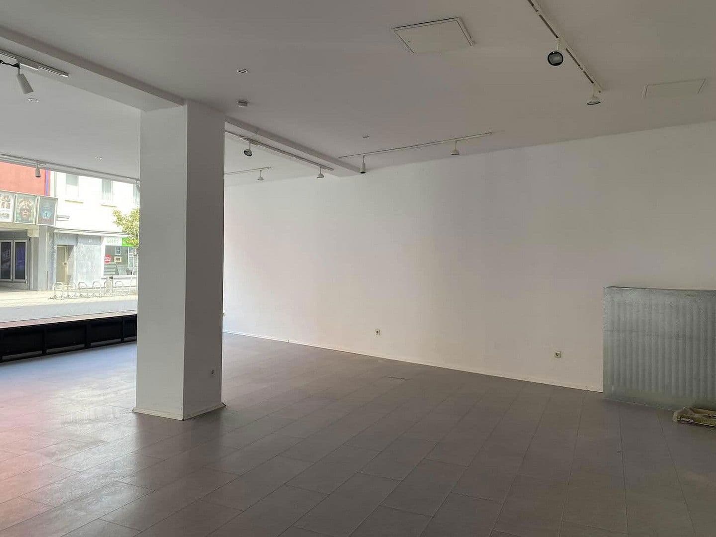 office to rent, 135 m², August-Bebel-Str. 8, Frankenthal, Rhineland-Palatinate office to rent, 135 m², August-Bebel-Str. 8, Frankenthal, Rhineland-Palatinate