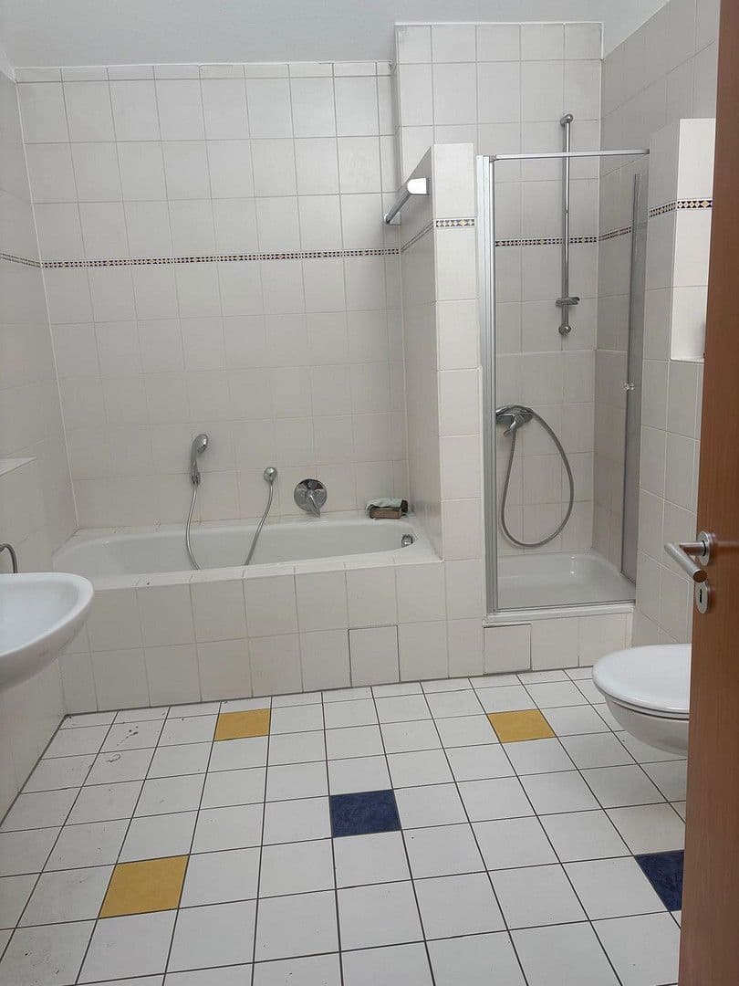 3 bedroom flat to rent, 150 m², Ludwigshafen am Rhein, Rhineland-Palatinate 3 bedroom flat to rent, 150 m², Ludwigshafen am Rhein, Rhineland-Palatinate