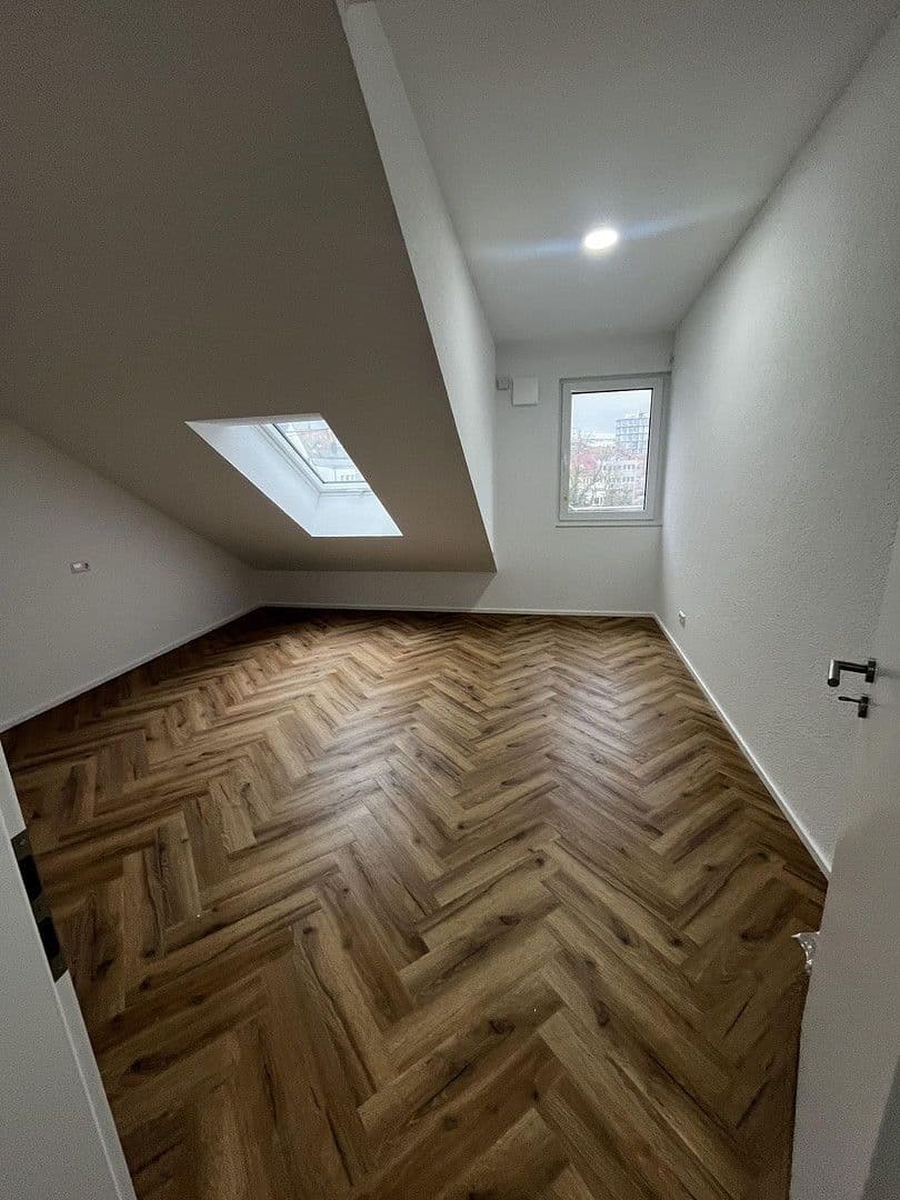 3 bedroom flat to rent, 100 m², Nürtingen, Baden-Württemberg 3 bedroom flat to rent, 100 m², Nürtingen, Baden-Württemberg