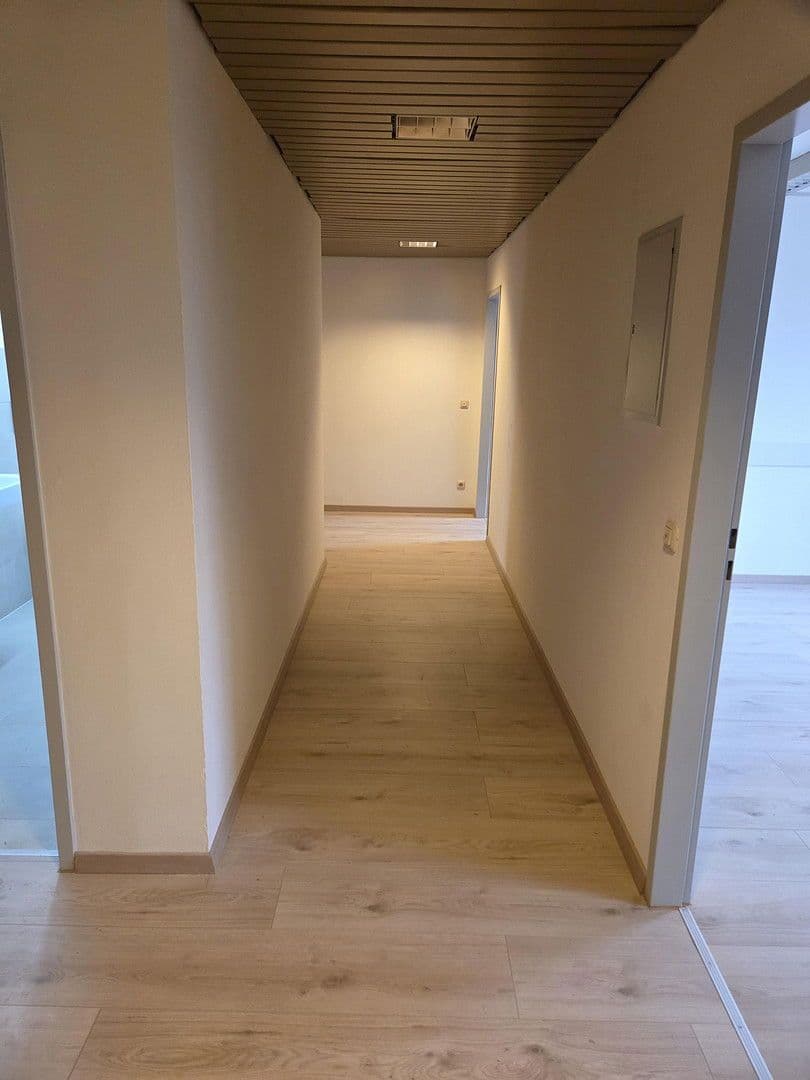 office to rent, 125 m², Geschwister-Scholl-Ring 1-3, Bayern - Germering, Bavaria office to rent, 125 m², Geschwister-Scholl-Ring 1-3, Bayern - Germering, Bavaria