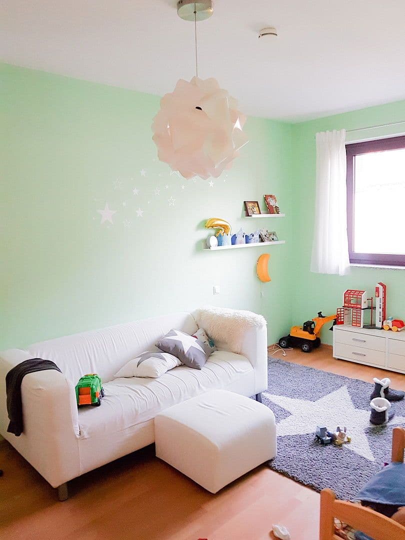 5 bedroom flat to rent, 157 m², Schwarzwaldstraße, Frankfurt, Hesse 5 bedroom flat to rent, 157 m², Schwarzwaldstraße, Frankfurt, Hesse