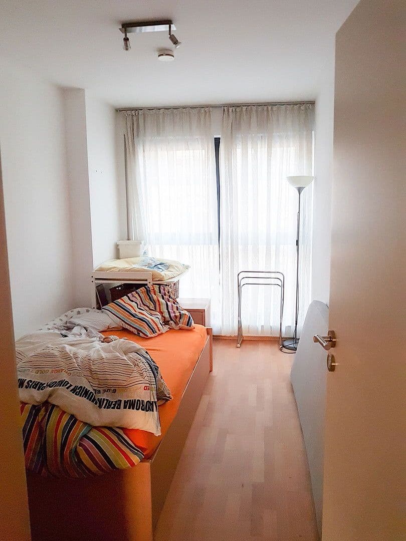 5 bedroom flat to rent, 157 m², Schwarzwaldstraße, Frankfurt, Hesse 5 bedroom flat to rent, 157 m², Schwarzwaldstraße, Frankfurt, Hesse