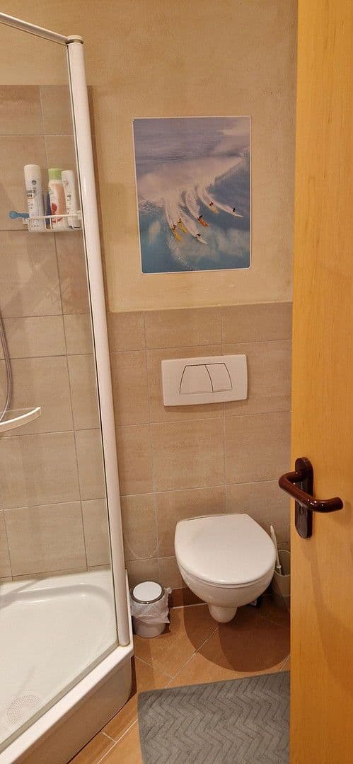 2 bedroom with open-plan kitchen flat to rent, 115 m², Auf der Körnerwiese, Frankfurt am Main, Hesse 2 bedroom with open-plan kitchen flat to rent, 115 m², Auf der Körnerwiese, Frankfurt am Main, Hesse