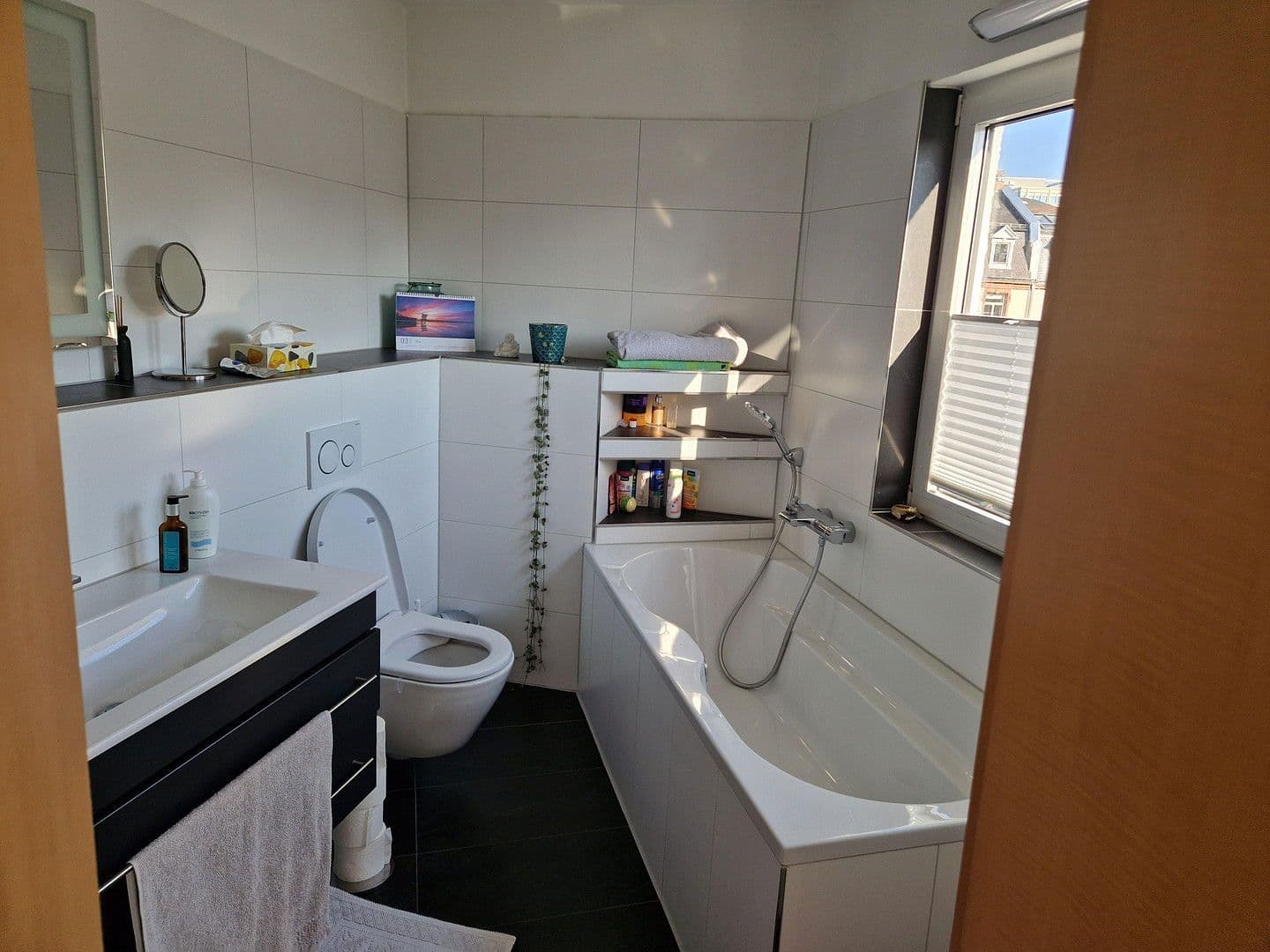 2 bedroom with open-plan kitchen flat to rent, 115 m², Auf der Körnerwiese, Frankfurt am Main, Hesse 2 bedroom with open-plan kitchen flat to rent, 115 m², Auf der Körnerwiese, Frankfurt am Main, Hesse