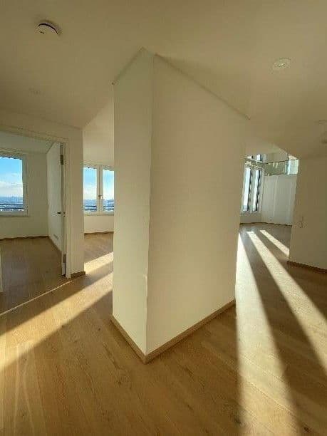 3 bedroom flat to rent, 170 m², Europa-Allee 103, Frankfurt am Main, Hesse 3 bedroom flat to rent, 170 m², Europa-Allee 103, Frankfurt am Main, Hesse