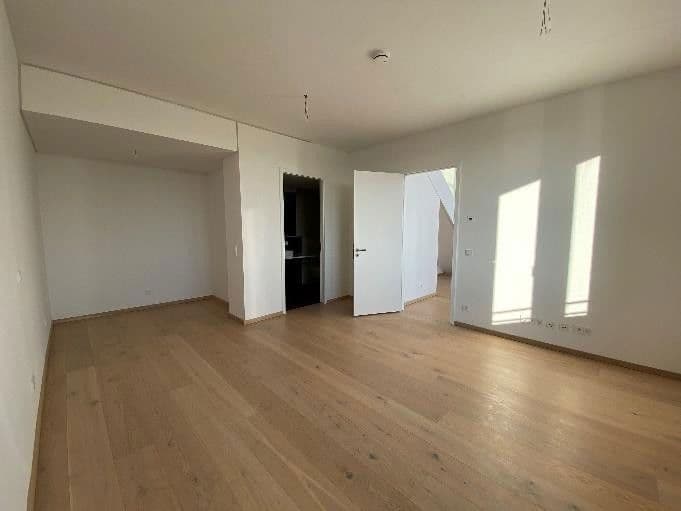 3 bedroom flat to rent, 170 m², Europa-Allee 103, Frankfurt am Main, Hesse 3 bedroom flat to rent, 170 m², Europa-Allee 103, Frankfurt am Main, Hesse