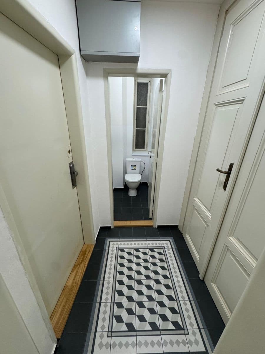 office to rent, 27 m², Jungmannova, Prague, Prague office to rent, 27 m², Jungmannova, Prague, Prague