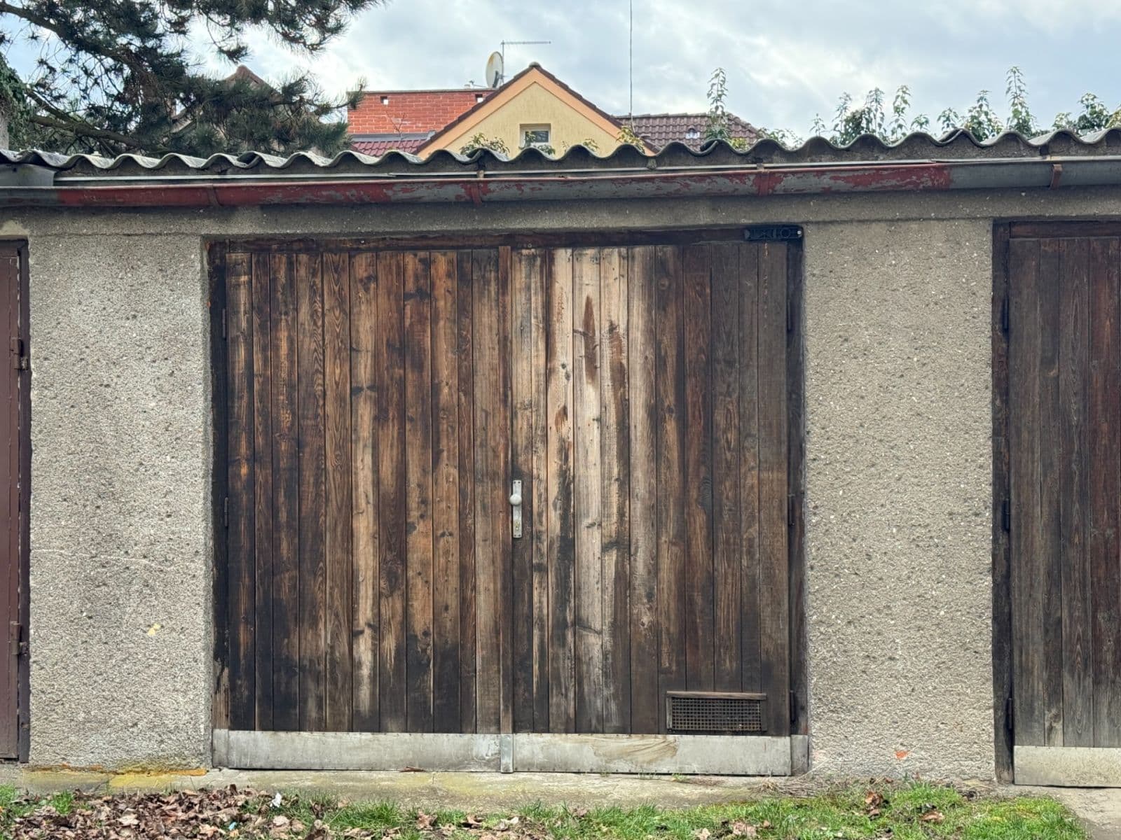 garage to rent, 20 m², Plzeň, Plzeňský Region garage to rent, 20 m², Plzeň, Plzeňský Region