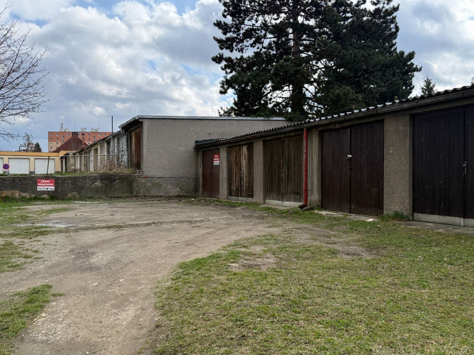 garage to rent, 20 m², Plzeň, Plzeňský Region garage to rent, 20 m², Plzeň, Plzeňský Region