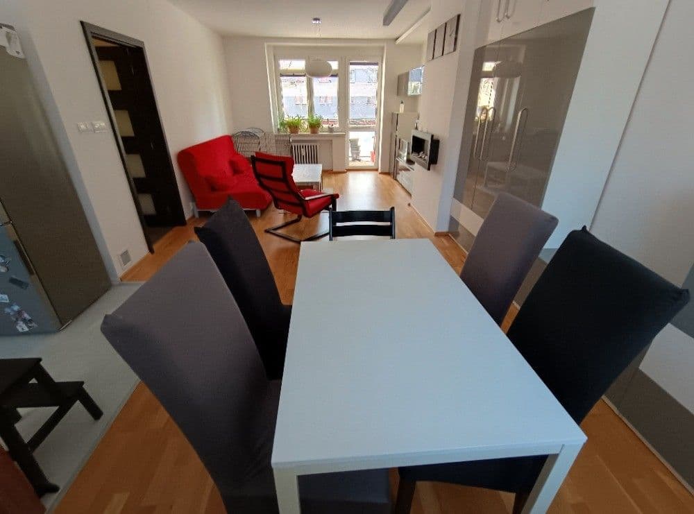 2 bedroom with open-plan kitchen flat to rent, 80 m², Dolany, Plzeňský Region 2 bedroom with open-plan kitchen flat to rent, 80 m², Dolany, Plzeňský Region