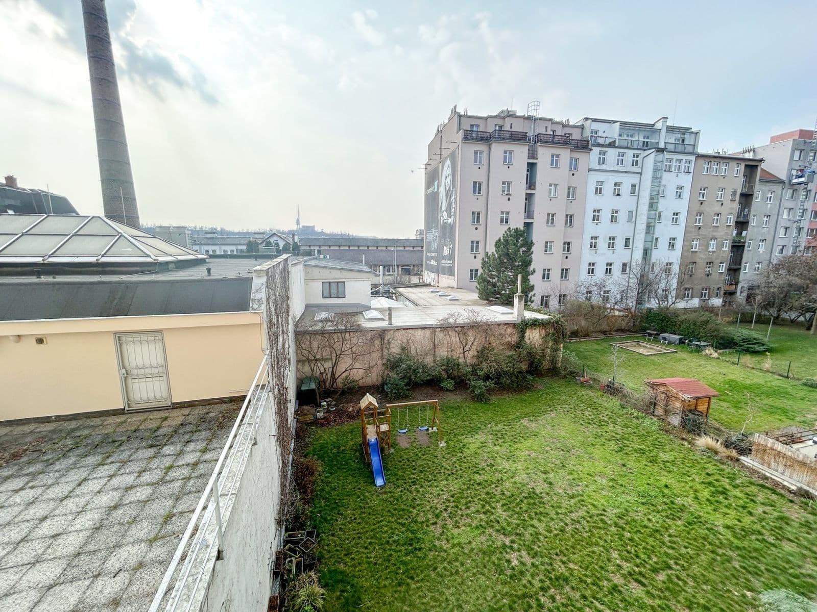 2 bedroom with open-plan kitchen flat to rent, 78 m², Tusarova, Prague, Prague 2 bedroom with open-plan kitchen flat to rent, 78 m², Tusarova, Prague, Prague