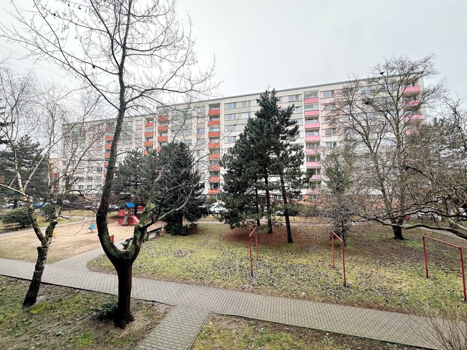 2 bedroom with open-plan kitchen flat to rent, 64 m², U stadionu, Mladá Boleslav, Středočeský Region 2 bedroom with open-plan kitchen flat to rent, 64 m², U stadionu, Mladá Boleslav, Středočeský Region