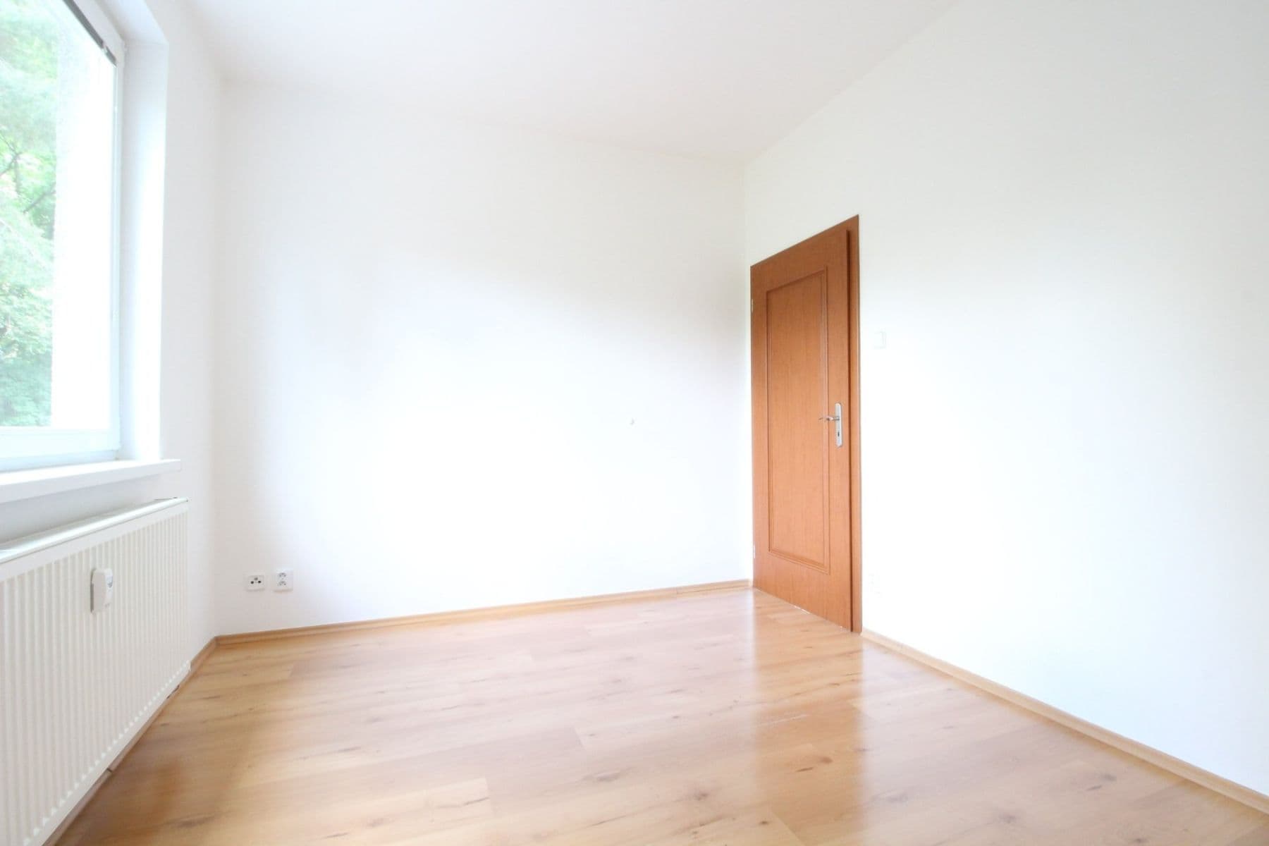 4 bedroom flat to rent, 110 m², Na Hřebenkách, Prague, Prague 4 bedroom flat to rent, 110 m², Na Hřebenkách, Prague, Prague