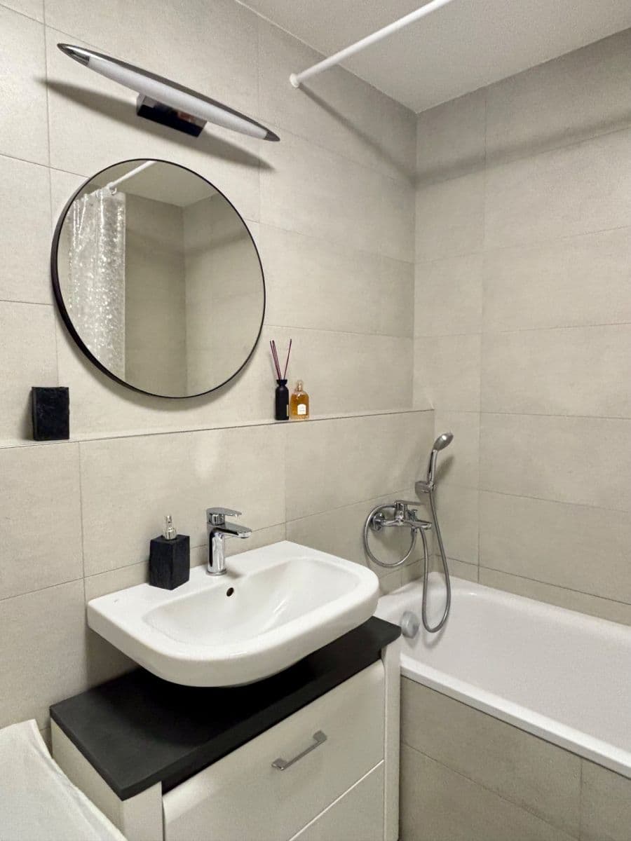 1 bedroom flat to rent, 39 m², Olgy Havlové, Prague, Prague 1 bedroom flat to rent, 39 m², Olgy Havlové, Prague, Prague