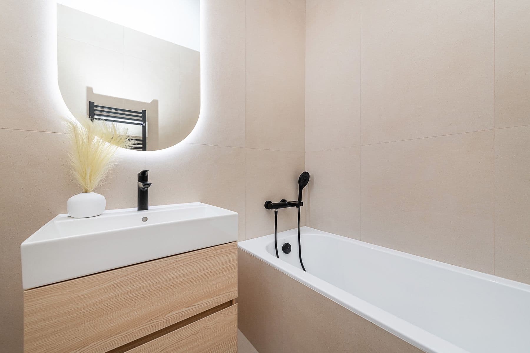 2 bedroom with open-plan kitchen flat for sale, 81 m², Ukrajinská, Prague, Prague 2 bedroom with open-plan kitchen flat for sale, 81 m², Ukrajinská, Prague, Prague