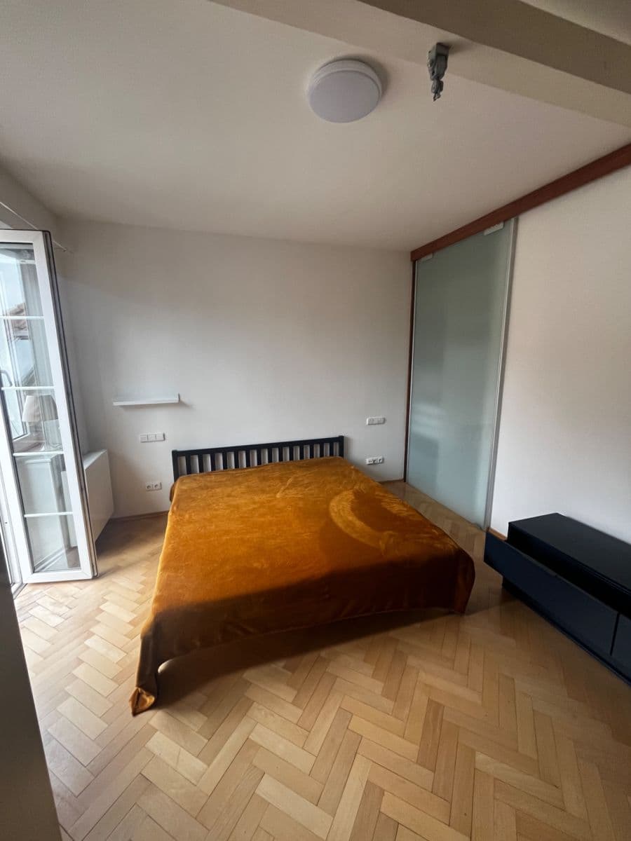 2 bedroom flat to rent, 60 m², Jeremenkova, Prague, Prague 2 bedroom flat to rent, 60 m², Jeremenkova, Prague, Prague