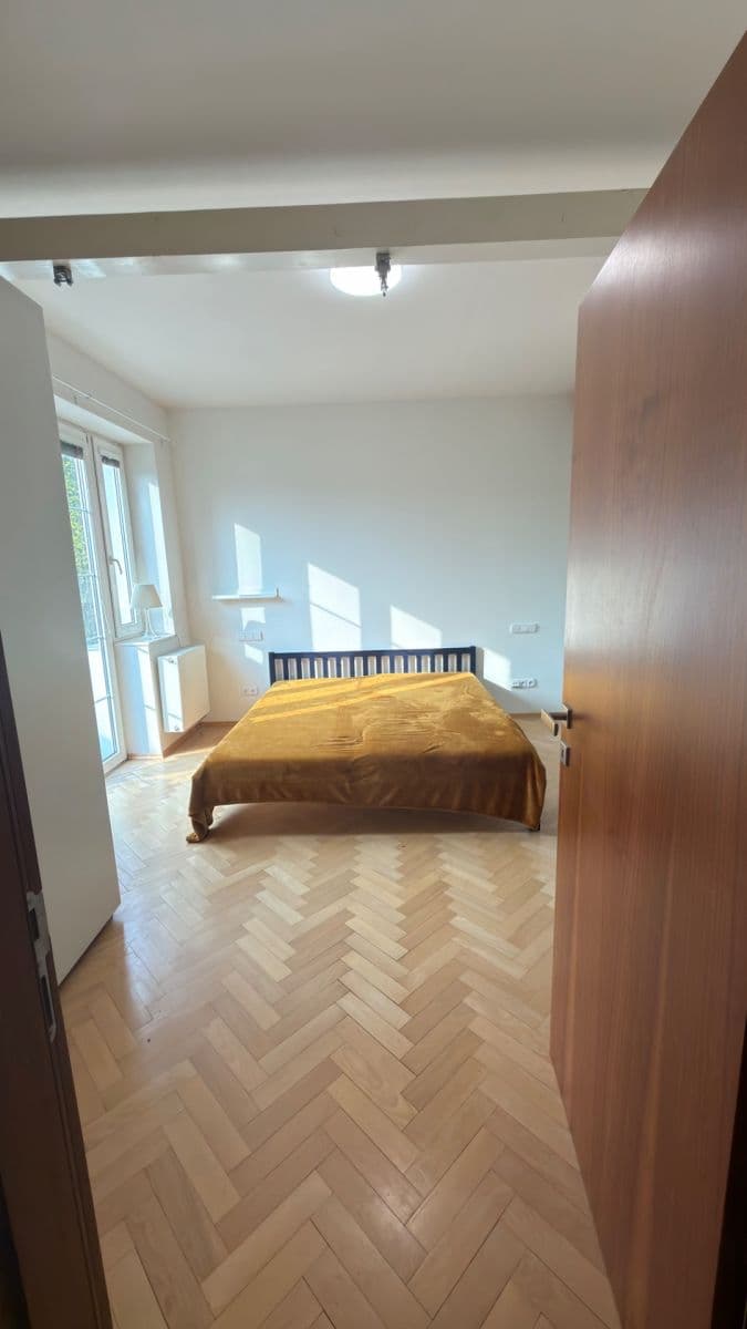 2 bedroom flat to rent, 60 m², Jeremenkova, Prague, Prague 2 bedroom flat to rent, 60 m², Jeremenkova, Prague, Prague