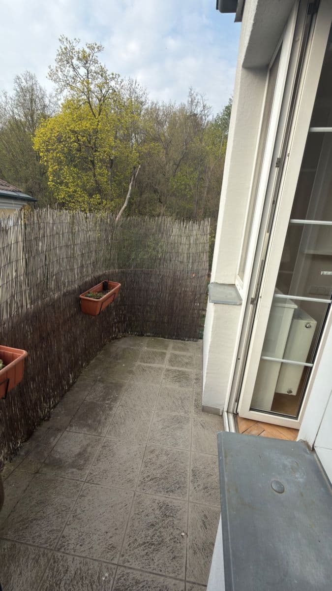 2 bedroom flat to rent, 60 m², Jeremenkova, Prague, Prague 2 bedroom flat to rent, 60 m², Jeremenkova, Prague, Prague