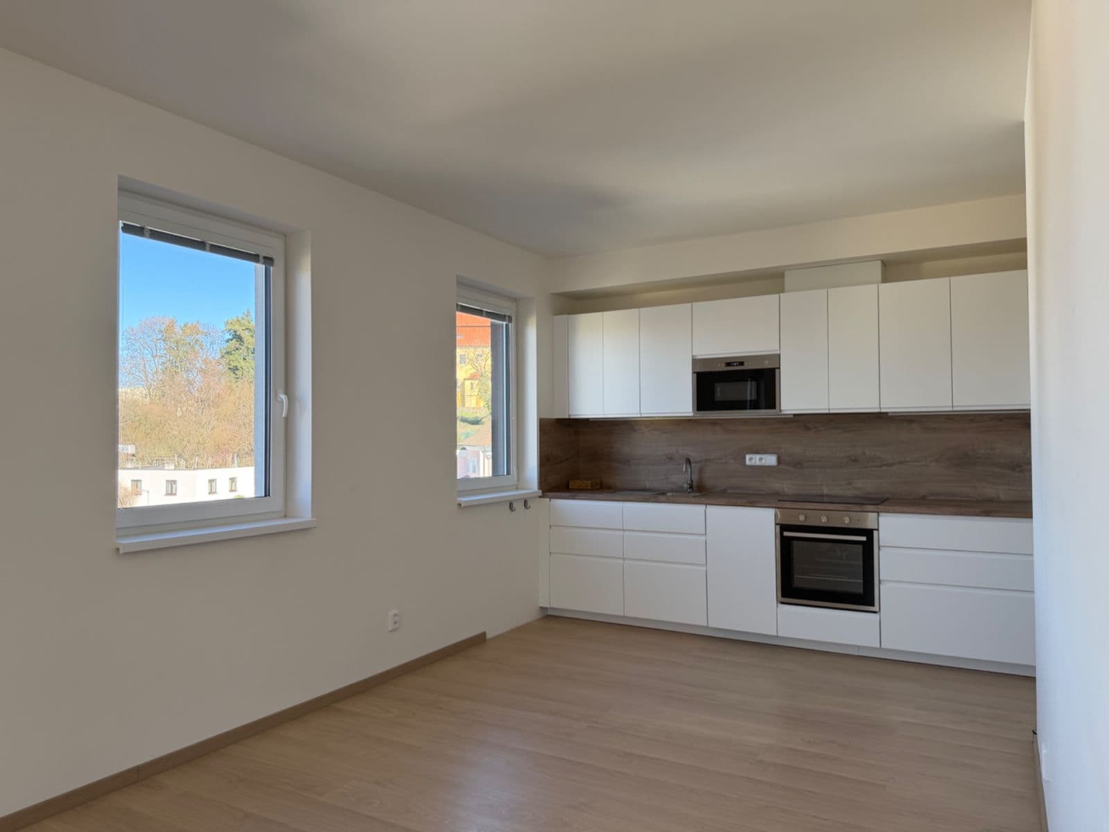 1 bedroom with open-plan kitchen flat to rent, 55 m², Smetanova, Hořovice, Středočeský Region 1 bedroom with open-plan kitchen flat to rent, 55 m², Smetanova, Hořovice, Středočeský Region