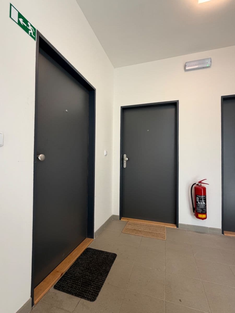 1 bedroom with open-plan kitchen flat to rent, 55 m², Smetanova, Hořovice, Středočeský Region 1 bedroom with open-plan kitchen flat to rent, 55 m², Smetanova, Hořovice, Středočeský Region