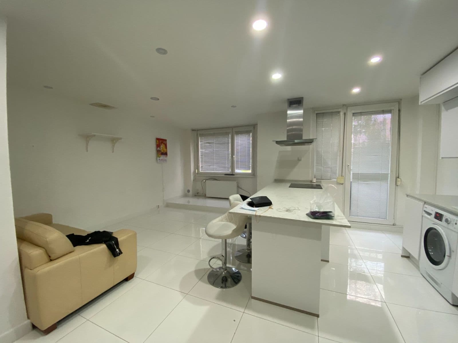 2 bedroom with open-plan kitchen flat to rent, 65 m², Brandlova, Prague, Prague 2 bedroom with open-plan kitchen flat to rent, 65 m², Brandlova, Prague, Prague