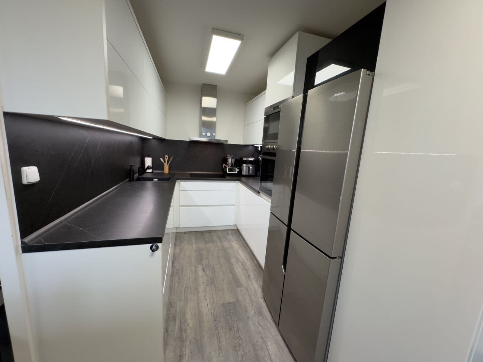 3 bedroom flat for sale, 75 m², Janského, Prague, Prague 3 bedroom flat for sale, 75 m², Janského, Prague, Prague