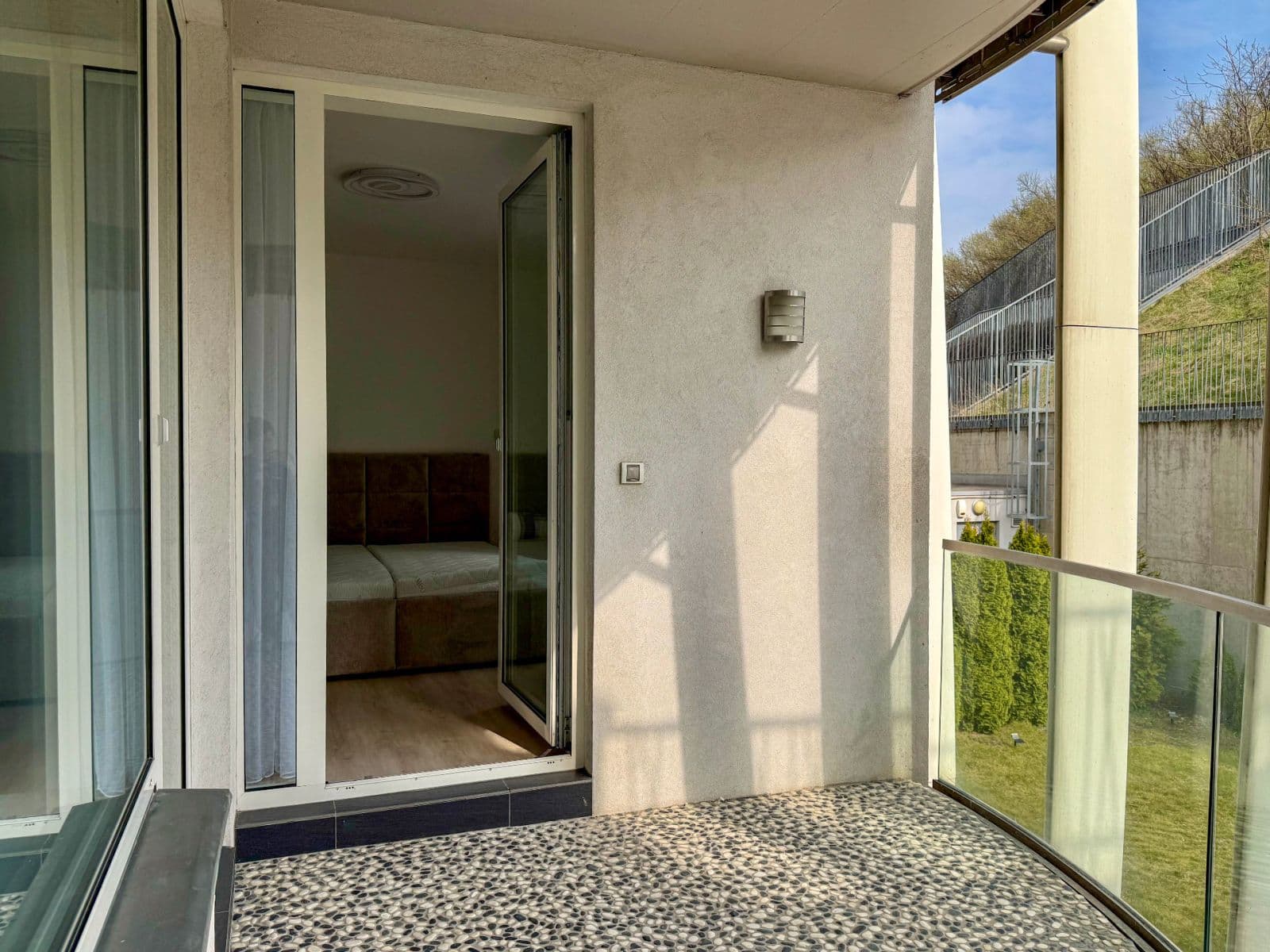 2 bedroom with open-plan kitchen flat to rent, 98 m², U Sluncové, Prague, Prague 2 bedroom with open-plan kitchen flat to rent, 98 m², U Sluncové, Prague, Prague