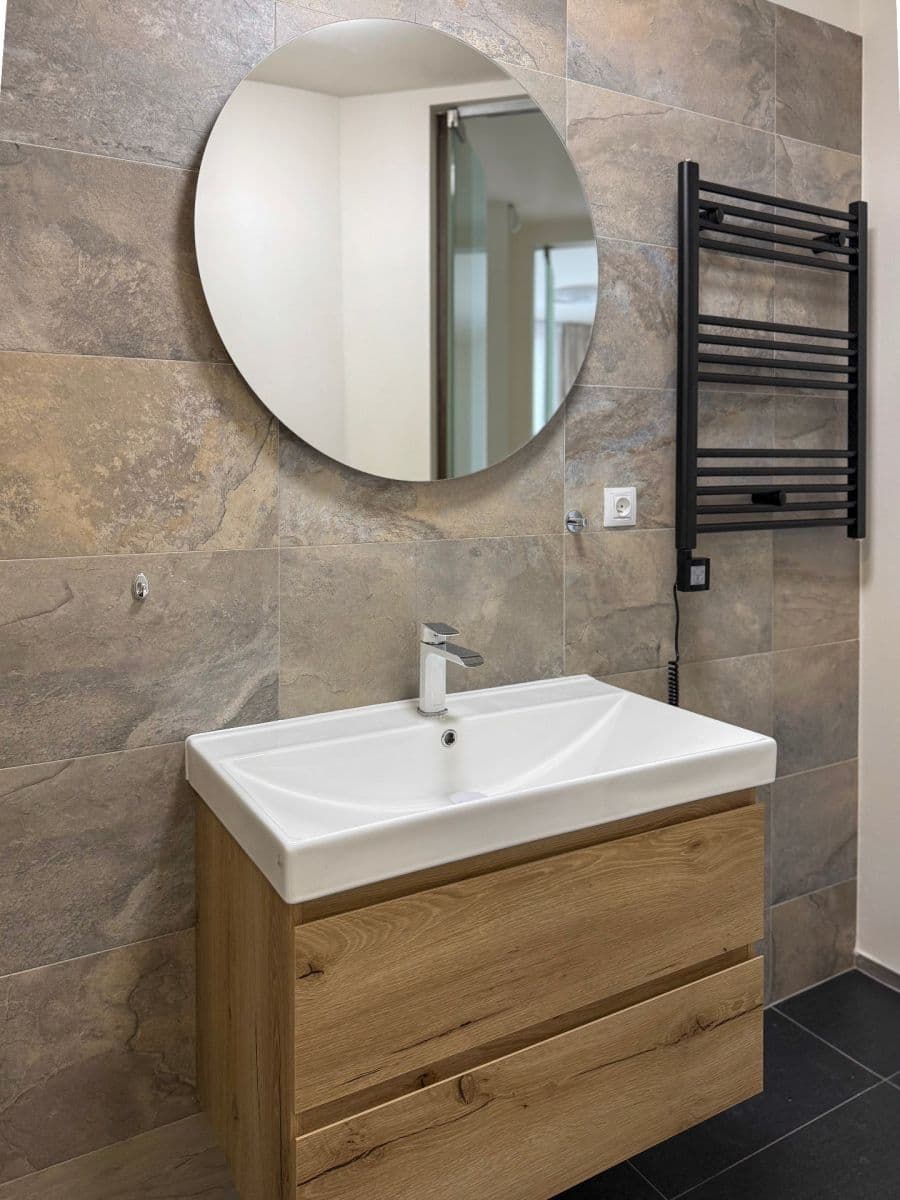 2 bedroom with open-plan kitchen flat to rent, 98 m², U Sluncové, Prague, Prague 2 bedroom with open-plan kitchen flat to rent, 98 m², U Sluncové, Prague, Prague