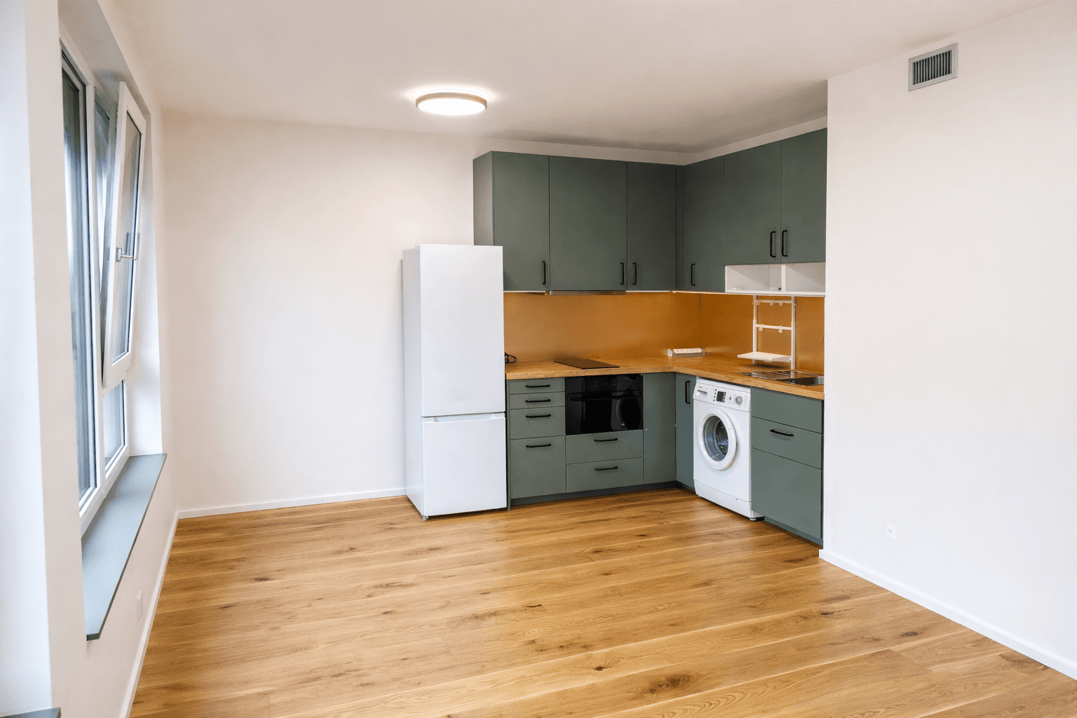 Studio flat to rent, 31 m², U Komína, Prague, Prague Studio flat to rent, 31 m², U Komína, Prague, Prague