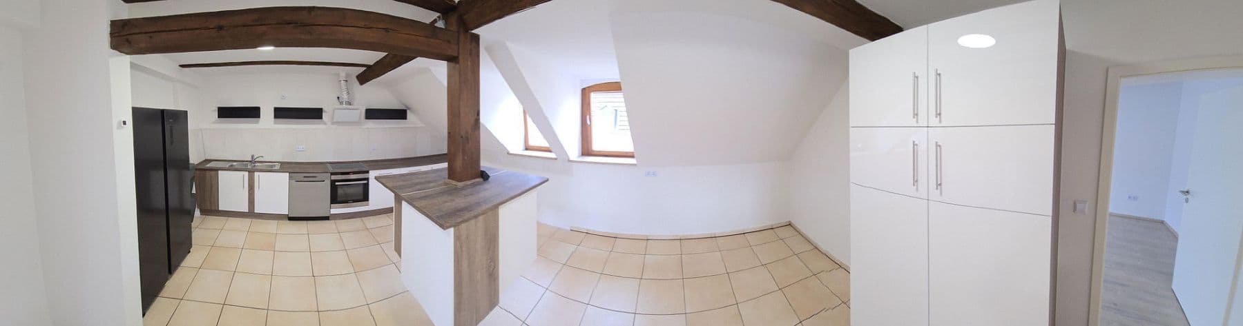 5 bedroom flat to rent, 166 m², Uffenheim, Bavaria 5 bedroom flat to rent, 166 m², Uffenheim, Bavaria