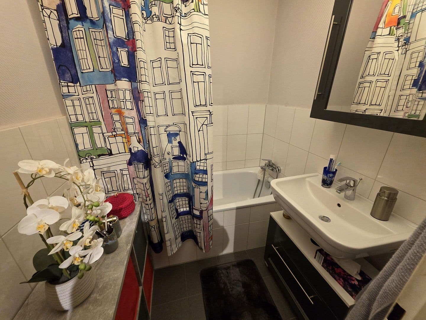 2 bedroom with open-plan kitchen flat for sale, 77 m², Emil-Barth-Strasse 145, Düsseldorf-Garath, North Rhine-Westphalia 2 bedroom with open-plan kitchen flat for sale, 77 m², Emil-Barth-Strasse 145, Düsseldorf-Garath, North Rhine-Westphalia