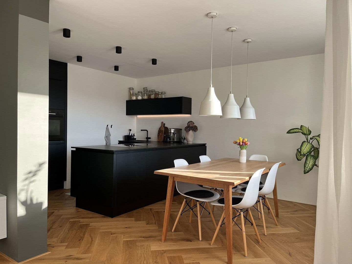 2 bedroom with open-plan kitchen flat for sale, 82 m², Robert-Stolz-Str., Neu-Ulm, Bavaria 2 bedroom with open-plan kitchen flat for sale, 82 m², Robert-Stolz-Str., Neu-Ulm, Bavaria