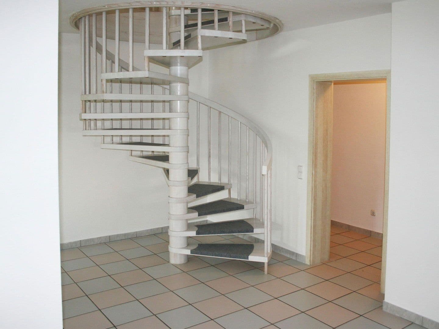 5 bedroom flat to rent, 175 m², Pohlheim, Hesse 5 bedroom flat to rent, 175 m², Pohlheim, Hesse