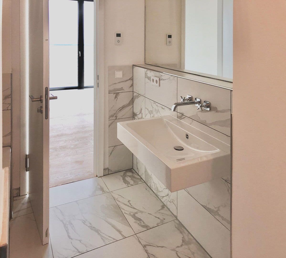 3 bedroom flat to rent, 82 m², Europa-Allee 2, Frankfurt am Main, Hesse 3 bedroom flat to rent, 82 m², Europa-Allee 2, Frankfurt am Main, Hesse