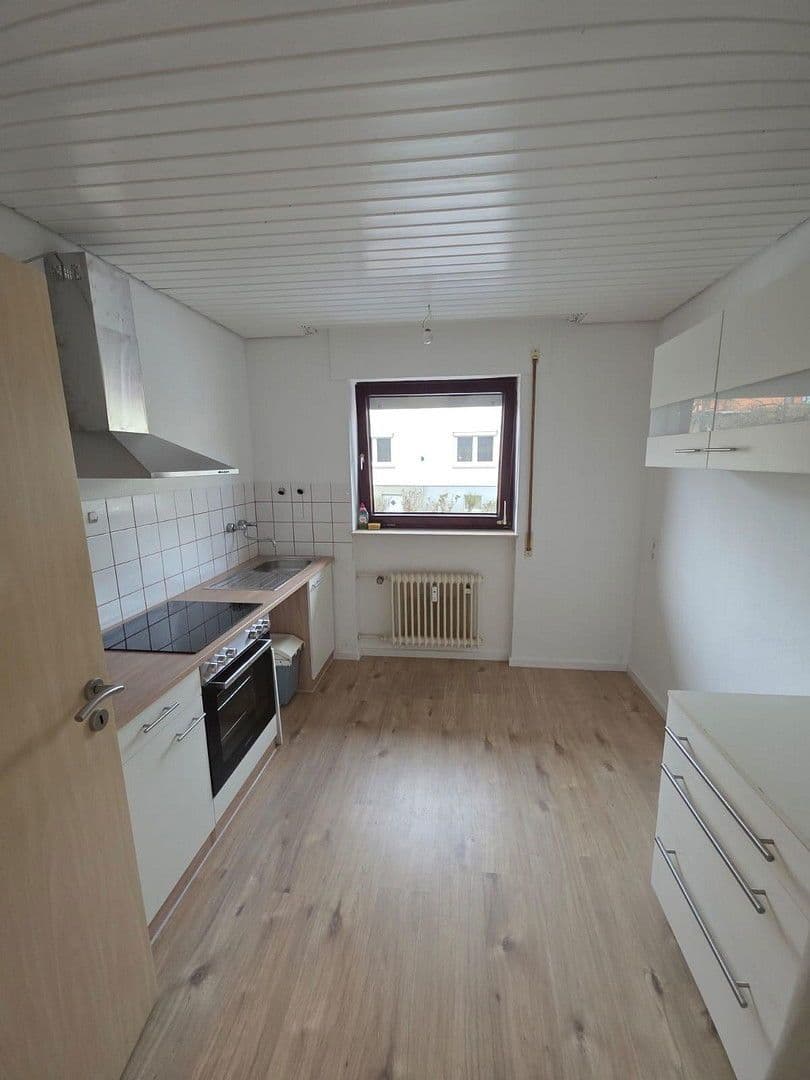 4 bedroom flat to rent, 102 m², Hölzerner Strasse 23, Eberstadt, Baden-Württemberg 4 bedroom flat to rent, 102 m², Hölzerner Strasse 23, Eberstadt, Baden-Württemberg