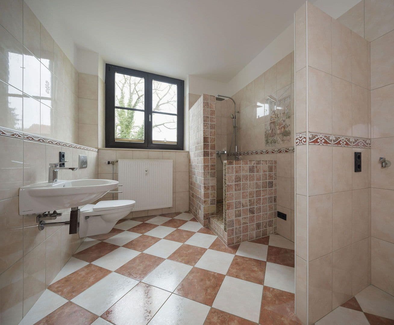 3 bedroom flat to rent, 104 m², Ostheim 52a, Regensburg, Bavaria 3 bedroom flat to rent, 104 m², Ostheim 52a, Regensburg, Bavaria