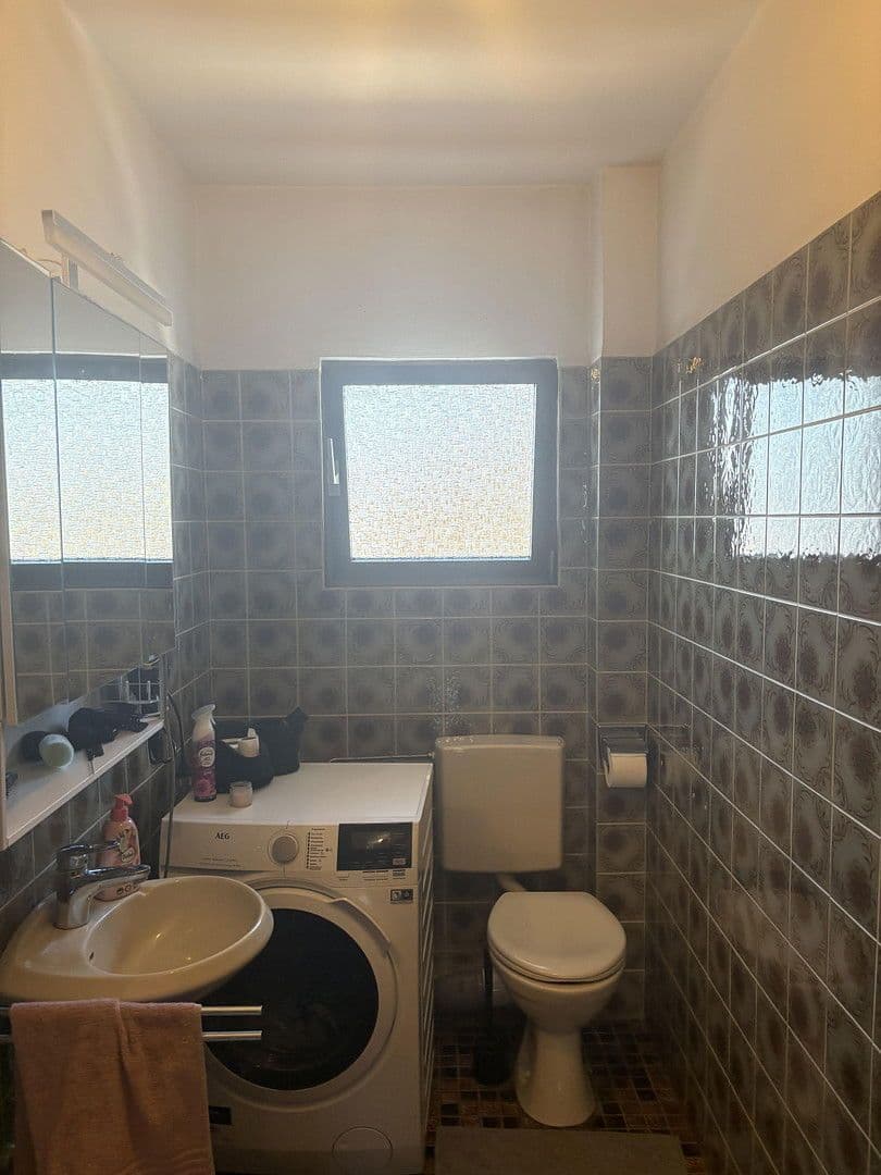 2 bedroom with open-plan kitchen flat to rent, 117 m², Hans-Sachs-Straße 1, Wesseling, North Rhine-Westphalia 2 bedroom with open-plan kitchen flat to rent, 117 m², Hans-Sachs-Straße 1, Wesseling, North Rhine-Westphalia