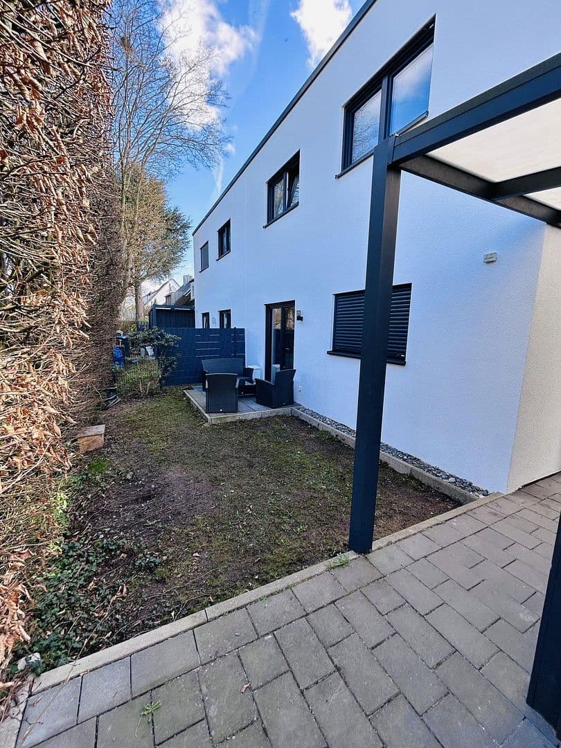 house for sale, 125 m², Isernhagen, Lower Saxony house for sale, 125 m², Isernhagen, Lower Saxony