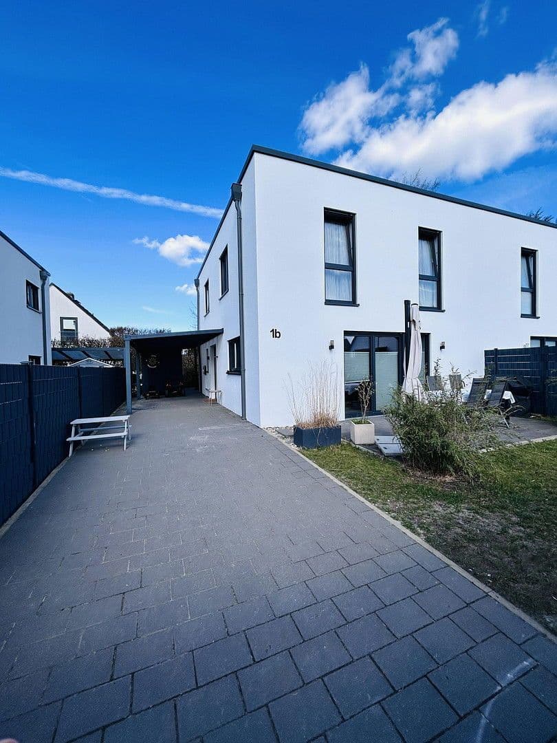 house for sale, 125 m², Isernhagen, Lower Saxony house for sale, 125 m², Isernhagen, Lower Saxony