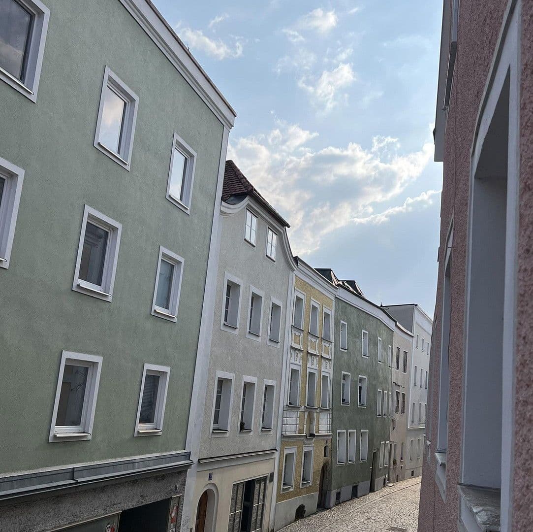 2 bedroom with open-plan kitchen flat to rent, 100 m², Oberer Sand 6, Passau, Bavaria 2 bedroom with open-plan kitchen flat to rent, 100 m², Oberer Sand 6, Passau, Bavaria