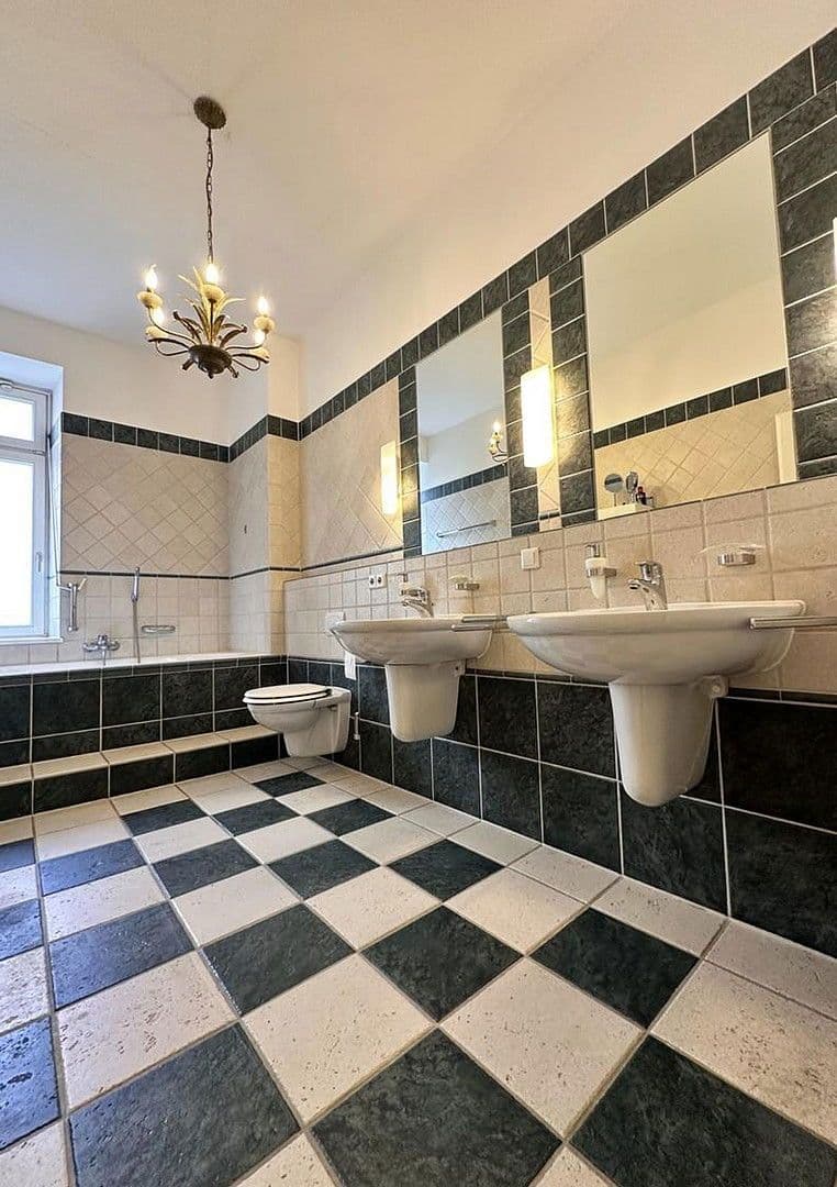 2 bedroom with open-plan kitchen flat to rent, 142 m², Scheer, Baden-Württemberg 2 bedroom with open-plan kitchen flat to rent, 142 m², Scheer, Baden-Württemberg