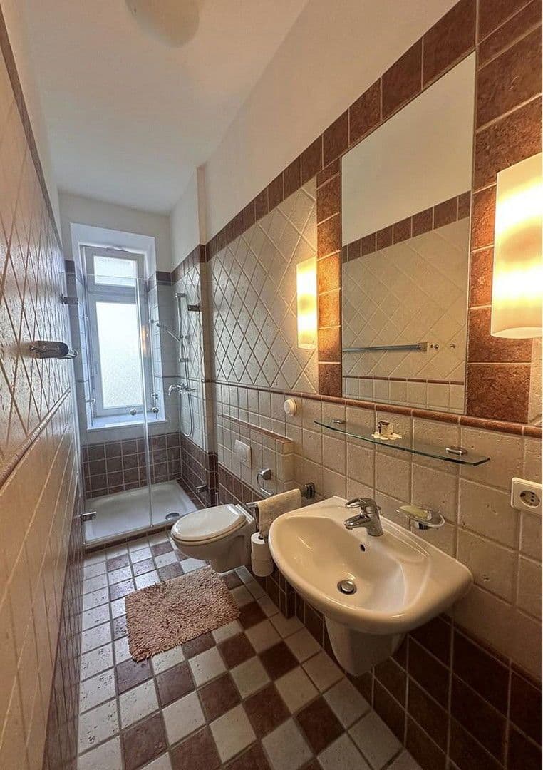 2 bedroom with open-plan kitchen flat to rent, 142 m², Scheer, Baden-Württemberg 2 bedroom with open-plan kitchen flat to rent, 142 m², Scheer, Baden-Württemberg