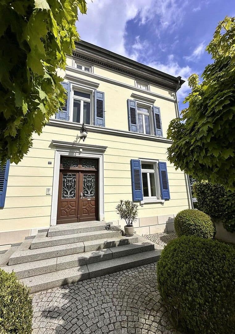 2 bedroom with open-plan kitchen flat to rent, 142 m², Scheer, Baden-Württemberg 2 bedroom with open-plan kitchen flat to rent, 142 m², Scheer, Baden-Württemberg