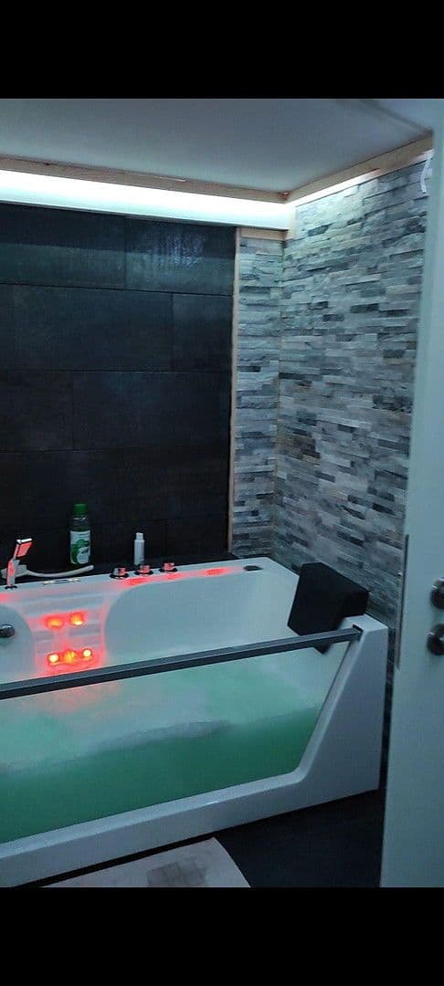 2 bedroom flat to rent, 67 m², Jägerallee 32, Potsdam, Brandenburg 2 bedroom flat to rent, 67 m², Jägerallee 32, Potsdam, Brandenburg