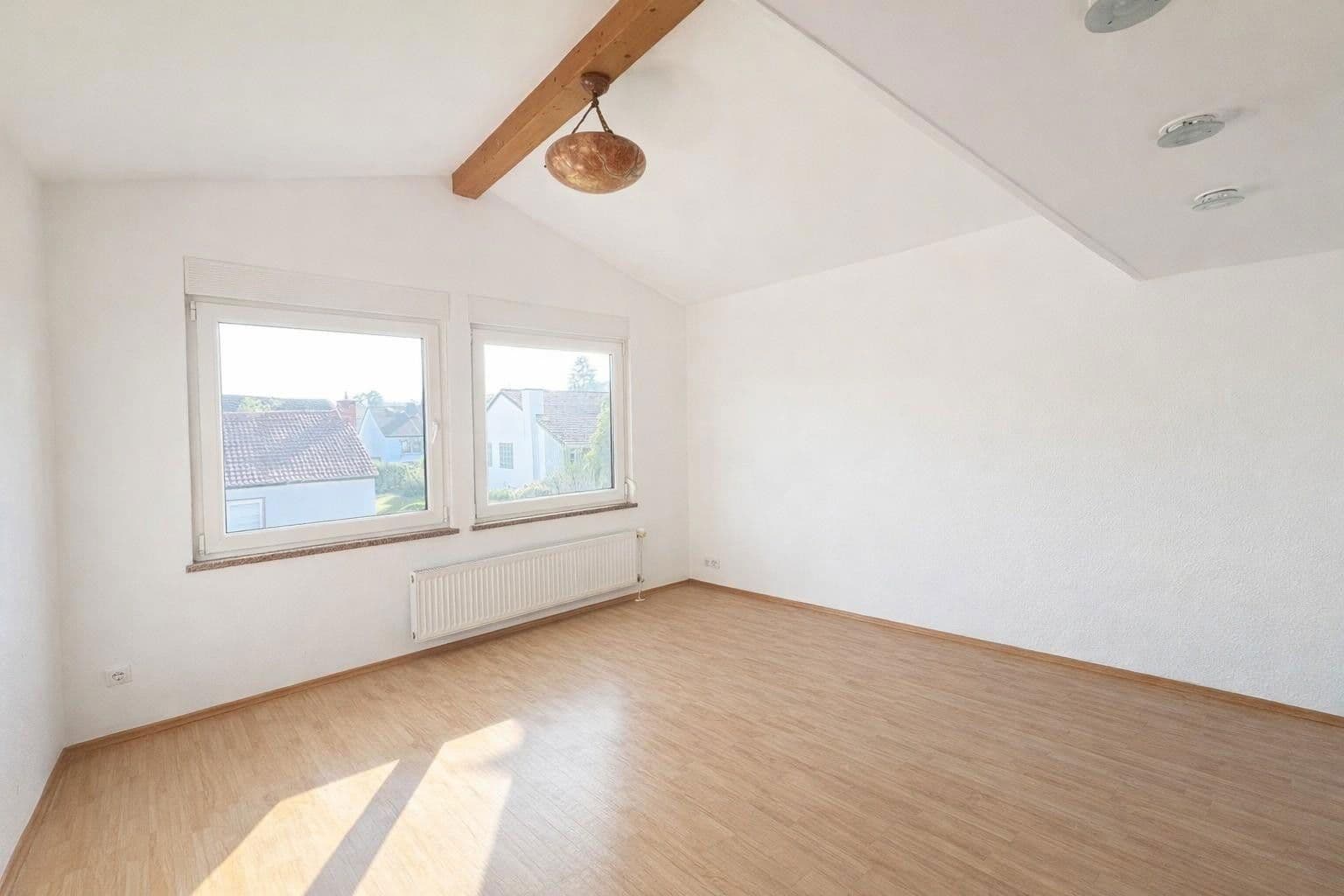 3 bedroom with open-plan kitchen flat to rent, 138 m², Dietzenbach, Hesse 3 bedroom with open-plan kitchen flat to rent, 138 m², Dietzenbach, Hesse